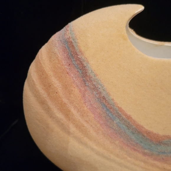 Vintage G. Trent Handmade New Mexico Pottery. 1970s. Rare unique design. - Picture 2 of 8